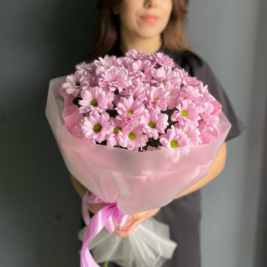 Розовый букет с  хризантемой