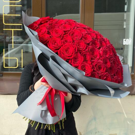 Bouquet of 101 red roses