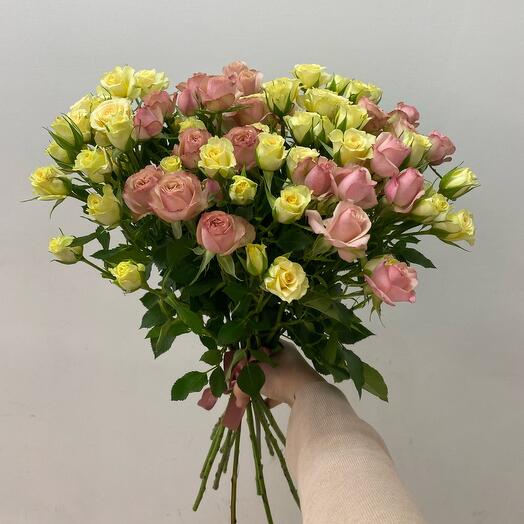 15 кустовых роз
