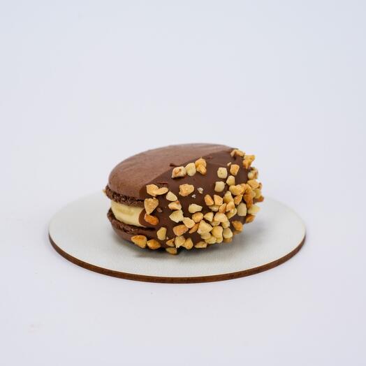 Печенье Macarons BIG "Соленая карамель - арахис"
