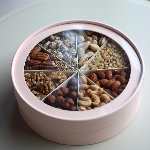 Набор орехов "Любимому учителю" розовый