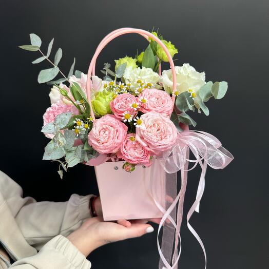 Цветы в коробке