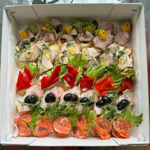 Мини брускетты Meat box