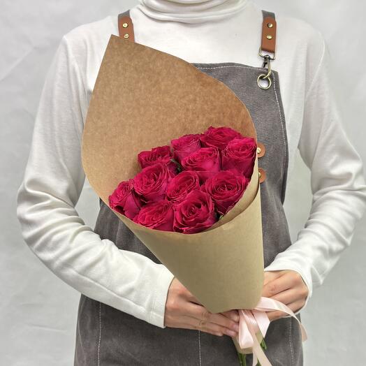 Bouquet of flowers from 13 crimson Kenyan roses in craft