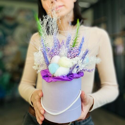 Композиция в коробке