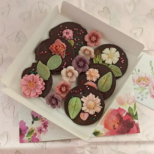 Вкусный  набор из шоколада ручной работы