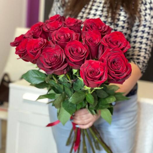 Букет из 15 эквадорских роз