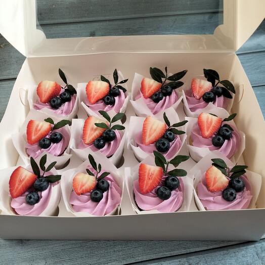 Assorted set of 12 pieces