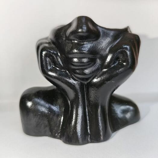 Кашпо Девушка мечтательница