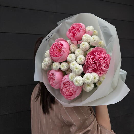 Peony pink-white bouquet пионы