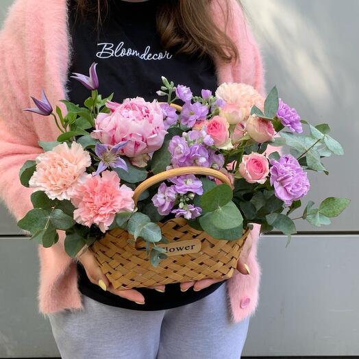 Плетеная корзина пинки 💓 с нежным пионом