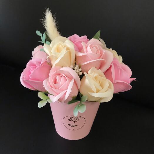 Мыльная композиция в стакане