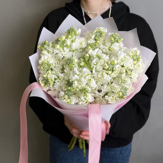 Букет живых цветов из ароматных маттиол, цвет белый, 19 штук, арт 169 Kimbirly Flowers