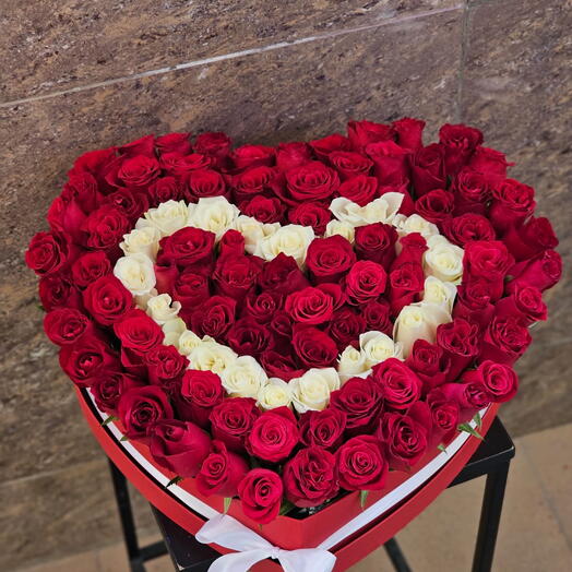 Коробочка сердце из роз