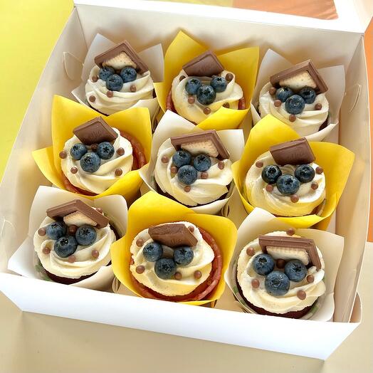 🩷Капкейки с ягодами и шоколадками 9 шт (2 вкуса), на корпоратив, в офис, коллеге/маме/жене/подруге/бабушке, на 8 марта