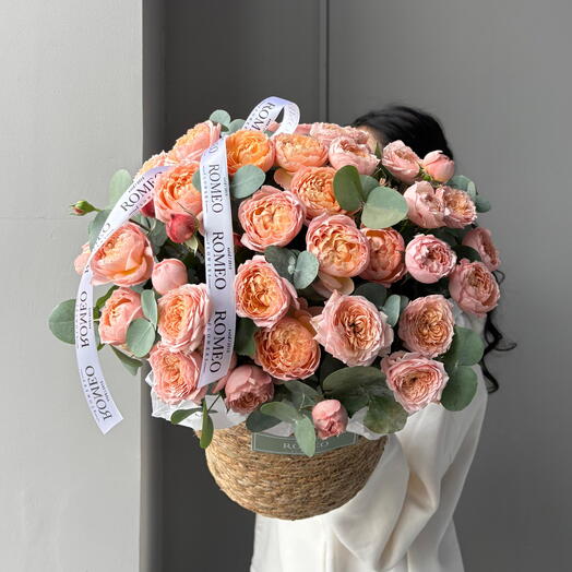 Шикарная спрей роза Джульетта в Кашпо