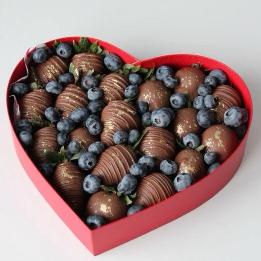 Клубника в шоколаде «Sweet Star Love»