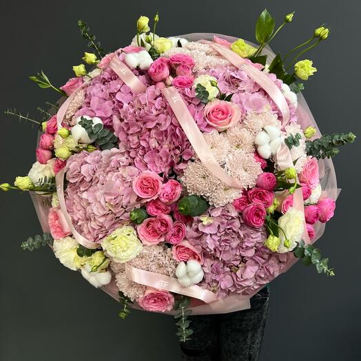 Букет «Королевский комплимент»