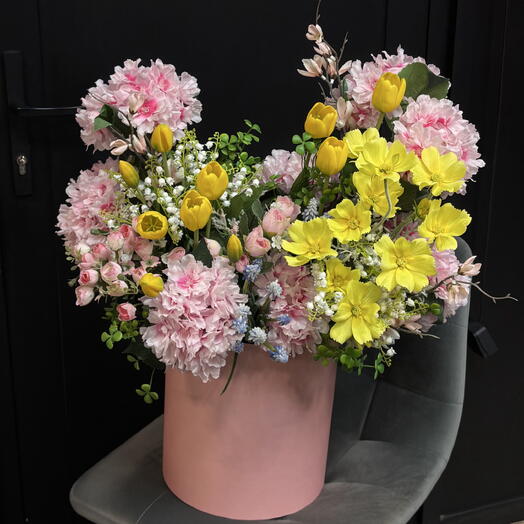 Интерьерная композиция «Весна»