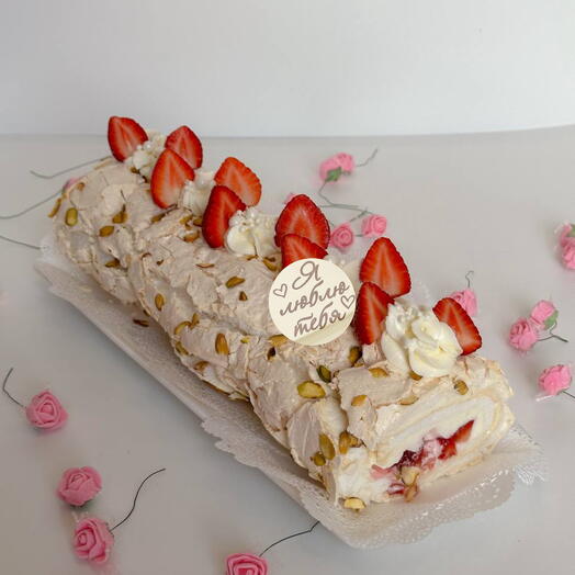 Меренговый рулет  на подарок 8 марта