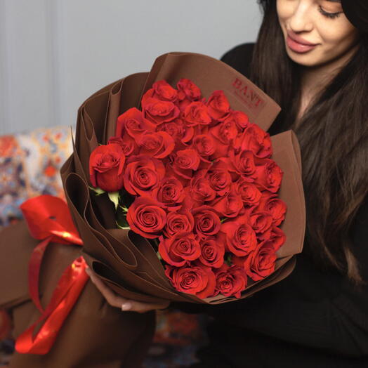 35 Красных роз 60см