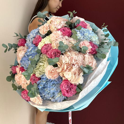 Букет "Незабываемые эмоции"