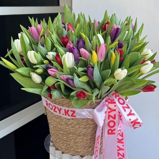 WOW Корзина 101 тюльпан микс