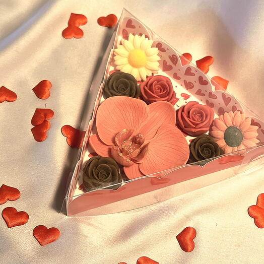 Цветы из шоколада "Признание в 💘 "