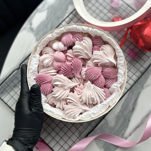 Нежный  клубничный и смородиновый зефир на День влюбленных 14 февраля