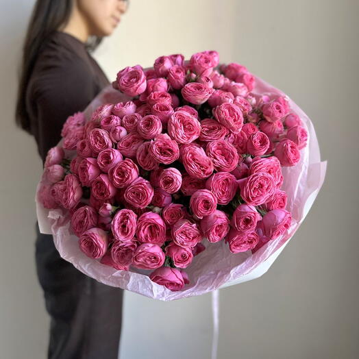 Букет "25 кустовых роз Giselle"