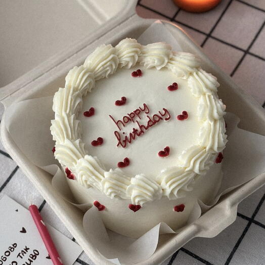 Бенто-торт на день рождения с надписью «Happy birthday» в стиле Ламбет