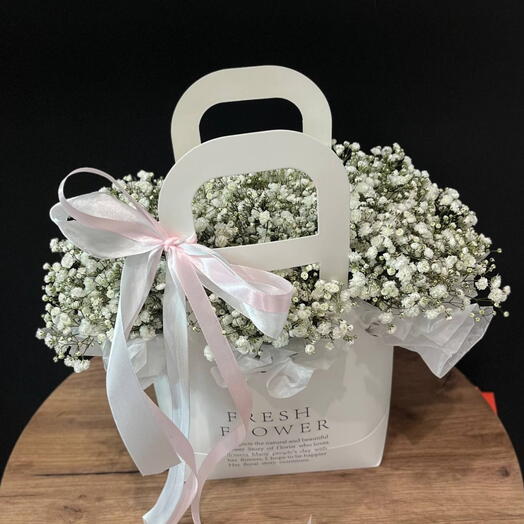 Fresh flowers 🤍 гипсофила в крафтовой сумочке