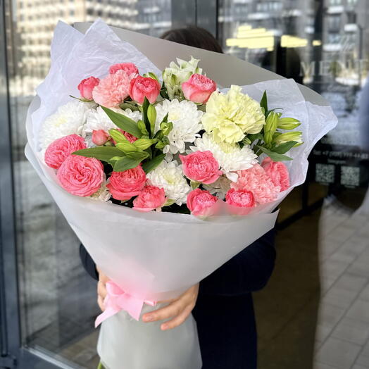 Букет с кустовой розой Бомбастик 💗