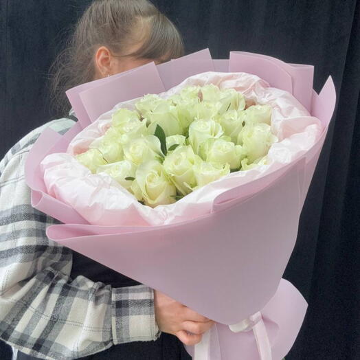 Букет из белых роз (25 шт)