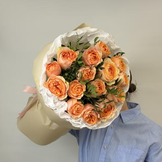 Букет одноголовых пионовидных роз Гравити 15 шт