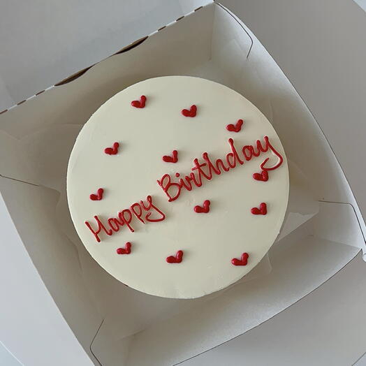 Бенто-торт "Happy Birthday" с сердечками по всему торту