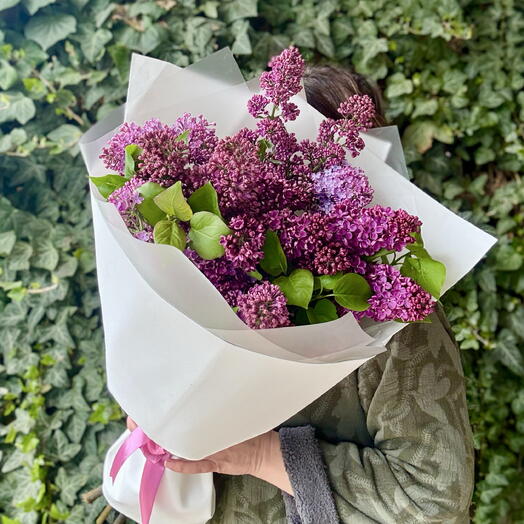 Букет ароматной сирени 💜