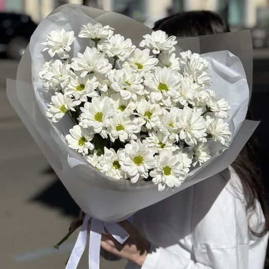 Букет из 5 белых кустовых хризантем🌸
