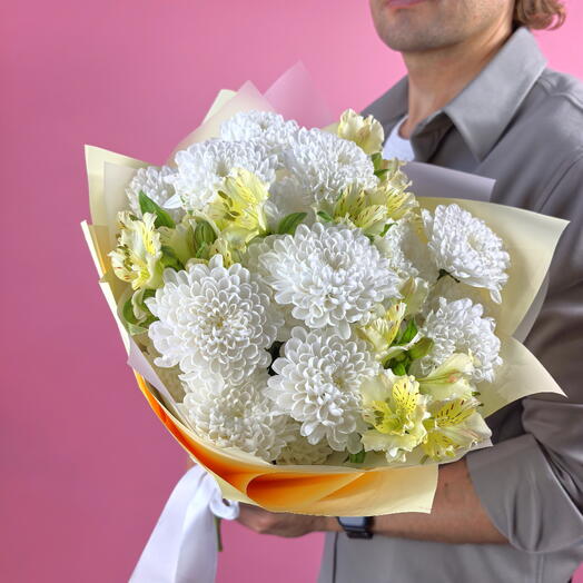 Стойкий букет 💛💚из альстромерии и хризантемы