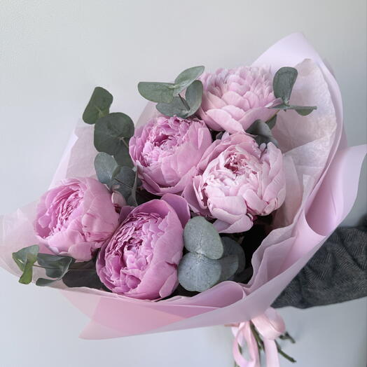 Букет нежных розовых 💕ПИОНОВ💕 с эвкалиптом