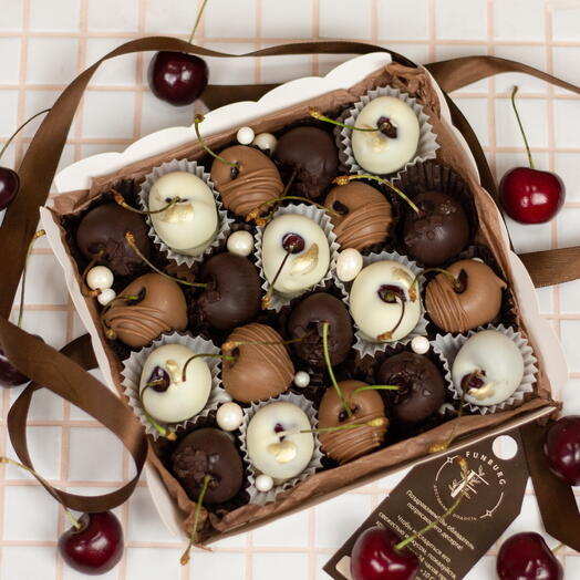 Набор черешни в шоколаде «Cherry» M