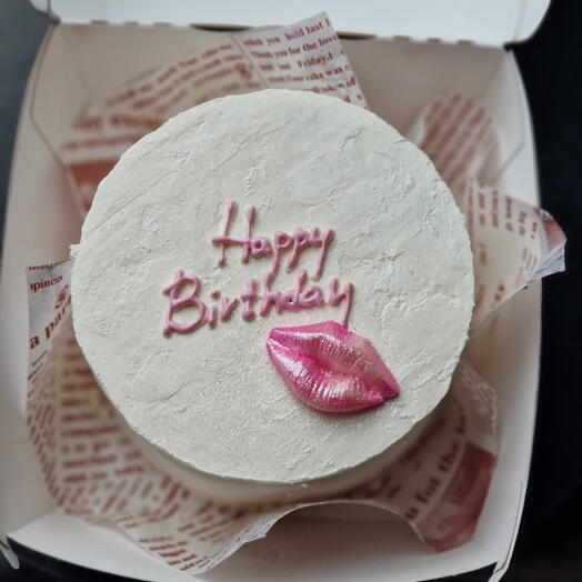Happy Birthday бенто торт