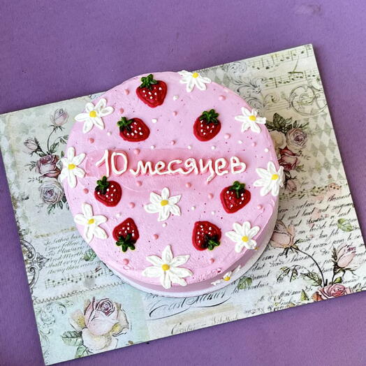 Бенто торт с клубничками