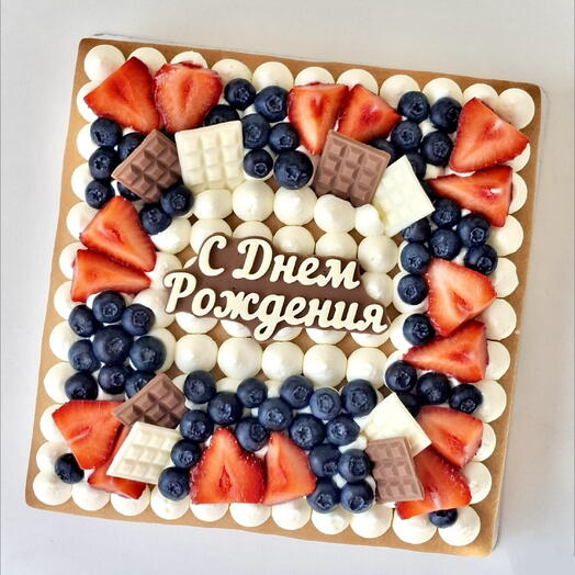 Торт квадратный с табличкой на День Рождения POEDASHKA