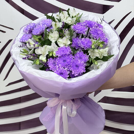 Букет«Лавандовый свет»💜 с кустовой хризантемой и альстромерией