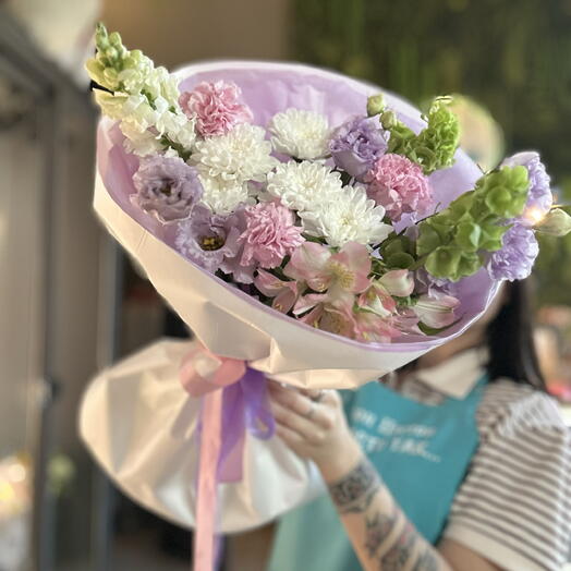 Букет с эустомой и малюцеллой в лавандовых оттенках💜