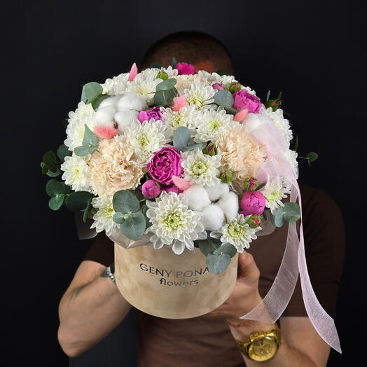 Композиция "Cotton bri 🌸" с пионовидными розами