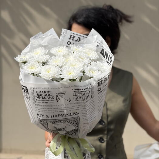 Bouquet of chrysanthemums "Altai"