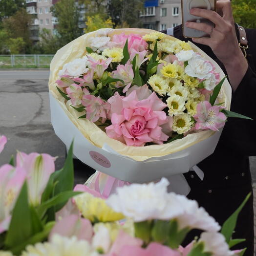 Нежный букетик с французским розами