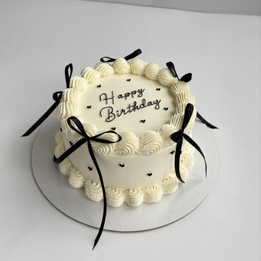 Торт 1 кг Happy Birthday в подарок с черными лентами
